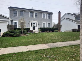 1565 Old Barn Cir in Libertyville, IL - Building Photo