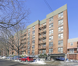 Fairmont Hall in Flushing, NY - Building Photo - Building Photo