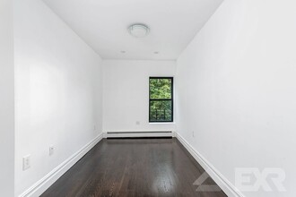 369 Tompkins Ave in Brooklyn, NY - Building Photo - Building Photo