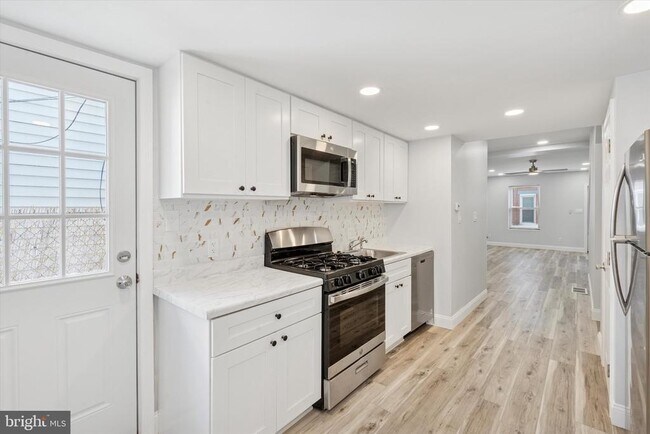 408 Durfor St in Philadelphia, PA - Building Photo - Building Photo