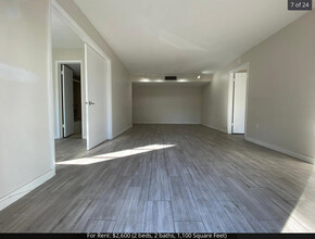 6965 Harding Ave, Unit #205 in Miami Beach, FL - Building Photo - Building Photo