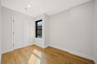 80 Bunker Hill St, Unit 2 in Boston, MA - Building Photo - Building Photo