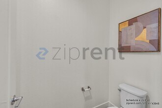 2133 Main St in Alameda, CA - Building Photo - Building Photo
