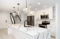 William Square Luxury Residences in Fredericksburg, VA - Building Photo - Interior Photo