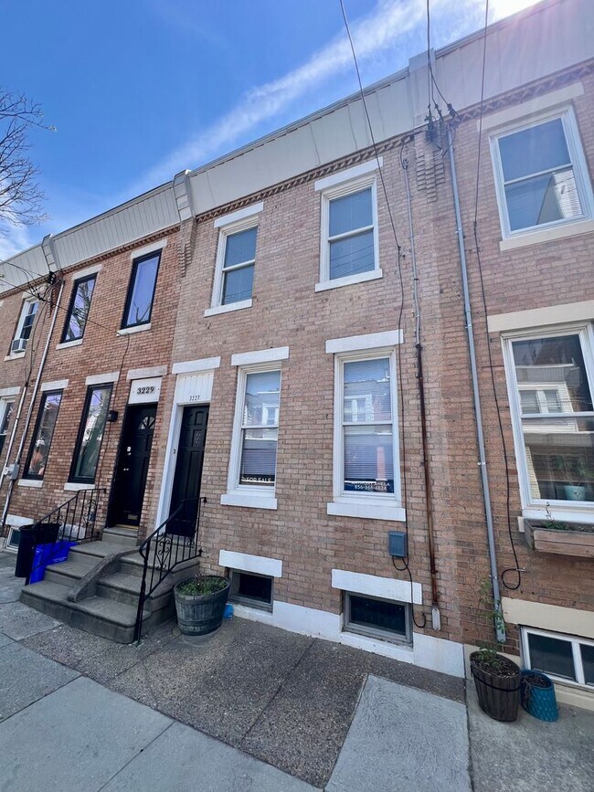 3227 Chatham St in Philadelphia, PA - Building Photo - Building Photo