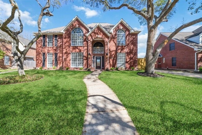 2719 Oakland Dr