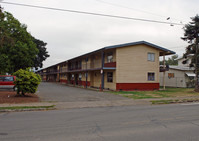 Sun Crest Apartments in Salem, OR - Building Photo - Building Photo