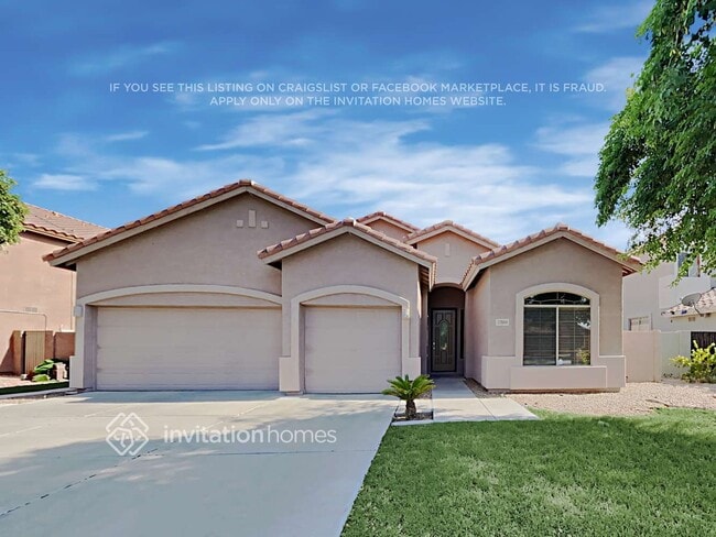 property at 7209 W Paradise Ln