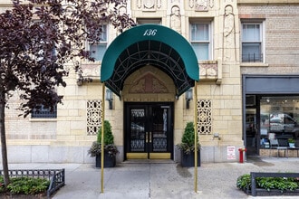 The Waverly in New York, NY - Building Photo - Building Photo