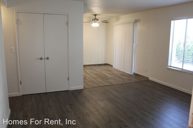 1704 W Olive Ave in Porterville, CA - Building Photo - Building Photo