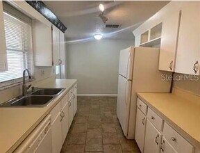 1305 Carr Dr in Auburndale, FL - Building Photo - Building Photo