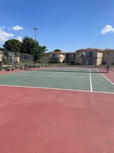 Mountain Shadows Apartments in Palmdale, CA - Building Photo - Building Photo