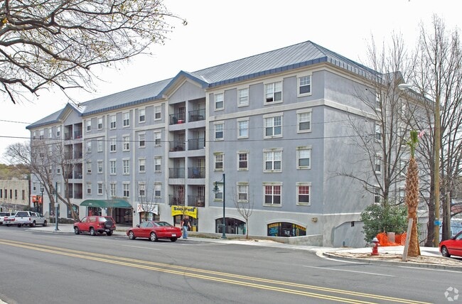 property at 2002 Greene St