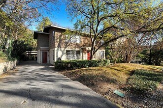 2819 San Gabriel St in Austin, TX - Building Photo - Building Photo