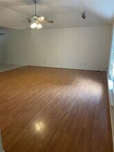 313 Meadow Wood Ct in League City, TX - Building Photo - Building Photo