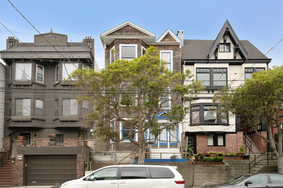 253 5th Ave in San Francisco, CA - Building Photo