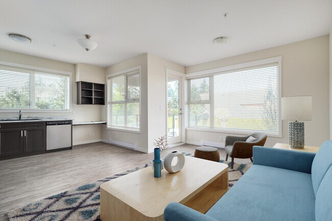 Dover Ridge in Nanaimo, BC - Building Photo - Building Photo