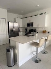 2894 SE 26th Ter in Homestead, FL - Building Photo - Building Photo