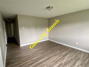 4429 Dunloe Ct in Toledo, OH - Building Photo - Building Photo