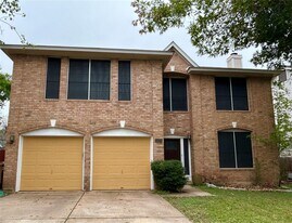 5910 Blanco River Pass in Austin, TX - Building Photo