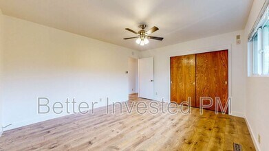 4729 Montgomery Dr in Santa Rosa, CA - Building Photo - Building Photo