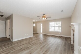 459 Clearwater Way in Monroe, GA - Building Photo - Building Photo