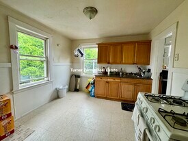 58 Brock St, Unit 3 in Boston, MA - Building Photo