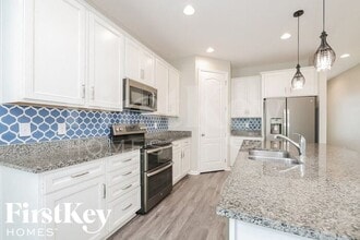 261 Summershore Dr in Auburndale, FL - Building Photo - Building Photo