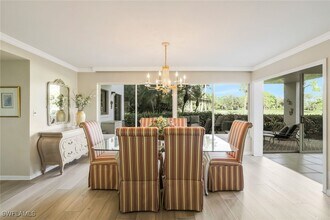 1111 Wildwood Ln in Naples, FL - Building Photo - Building Photo