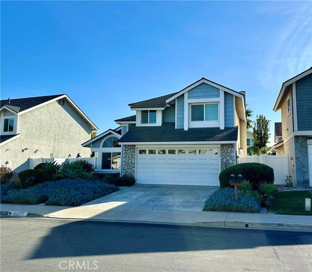 26182 Vintage Woods Rd in Lake Forest, CA - Building Photo - Building Photo