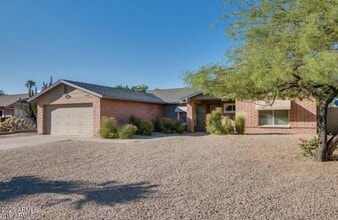 4936 E Evans Dr in Scottsdale, AZ - Building Photo - Building Photo