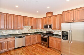 46 Channel Dr in Point Pleasant Beach, NJ - Building Photo - Building Photo