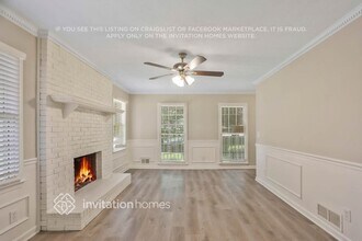 5884 Four Winds Dr SW in Lilburn, GA - Building Photo - Building Photo
