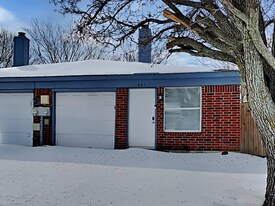 422 Casie Ct in Denton, TX - Building Photo