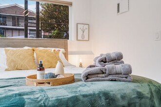 724 3rd Ave N, Unit SI ID1036015P in Seattle, WA - Building Photo - Building Photo