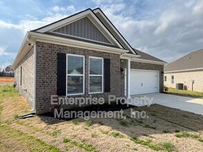 85 Burr Oak Cv in Oakland, TN - Building Photo - Building Photo