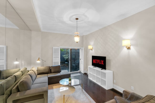 53 Gloucester St, Unit SI ID1403773P