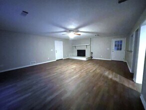 1569 Groover Rd in Hinesville, GA - Building Photo - Building Photo