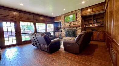 3600 Interlaken Dr in Plano, TX - Building Photo - Building Photo