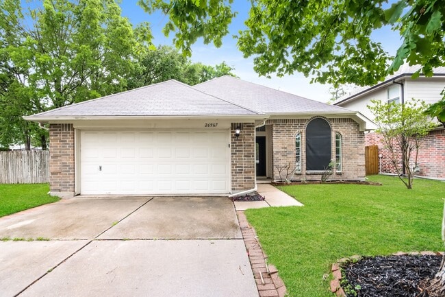property at 26967 Crown Haven Ct