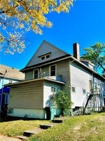 127 Cedarwood Terrace in Rochester, NY - Building Photo