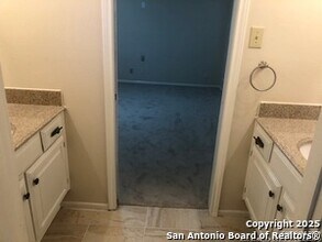 14500 Parksite Woods in San Antonio, TX - Building Photo - Building Photo