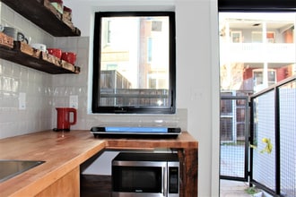 1318 Corbin Pl NE in Washington, DC - Foto de edificio - Building Photo