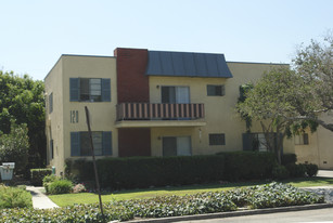 120 E Live Oak St Apartments