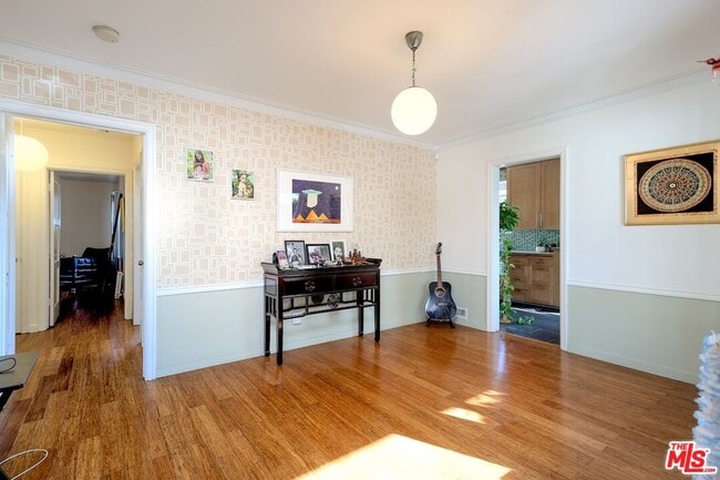 5615 Wenlock St in Los Angeles, CA - Building Photo - Building Photo