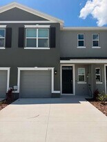 18524 Buckskin Dr in Bradenton, FL - Building Photo