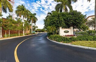 4015 Palm Tree Blvd, Unit Banyon Trace Condo in Cape Coral, FL - Building Photo