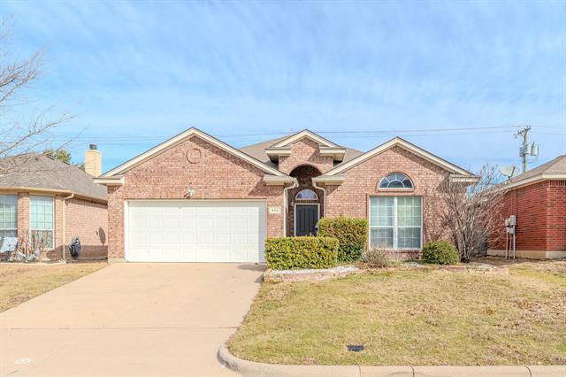 556 Caravan Dr in Fort Worth, TX - Building Photo - Building Photo