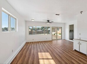2330 Calle Reina in Santa Fe, NM - Building Photo - Building Photo