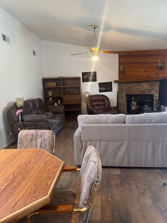 107 Niblic Ct in Ruidoso, NM - Building Photo